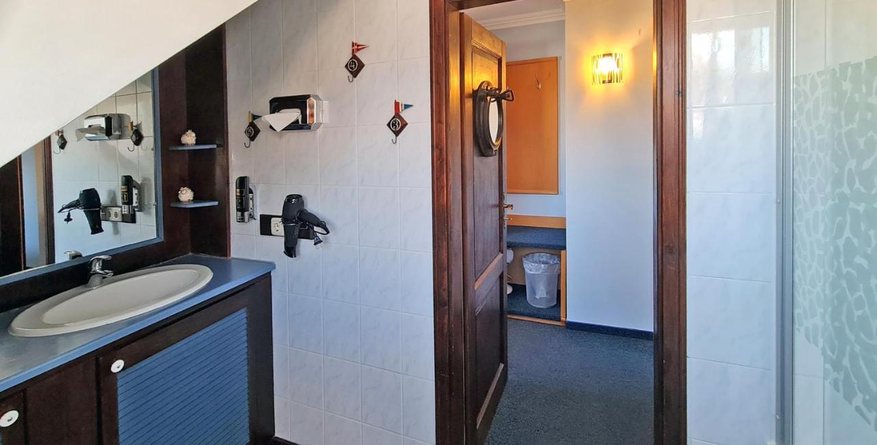 Donau-Hotel Sinzing Bagian luar foto